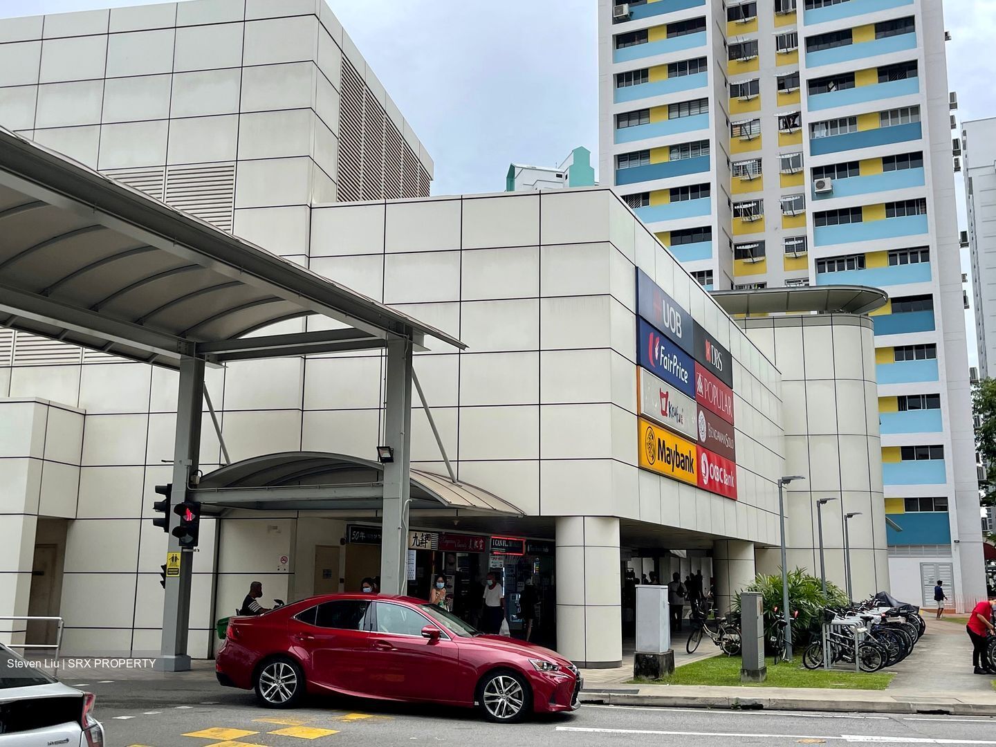 Toa Payoh Central (D12), Retail #353980131
